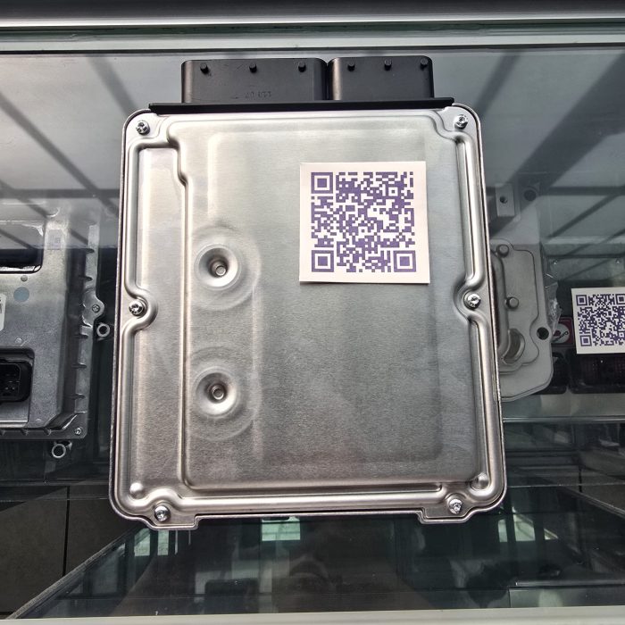 ECU Mitsubishi Fuso Canter Fuso Rosa